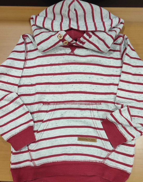 7 sweatshirts - Diversas Marcas - Tamanho 4-5 anos -  3 € cada