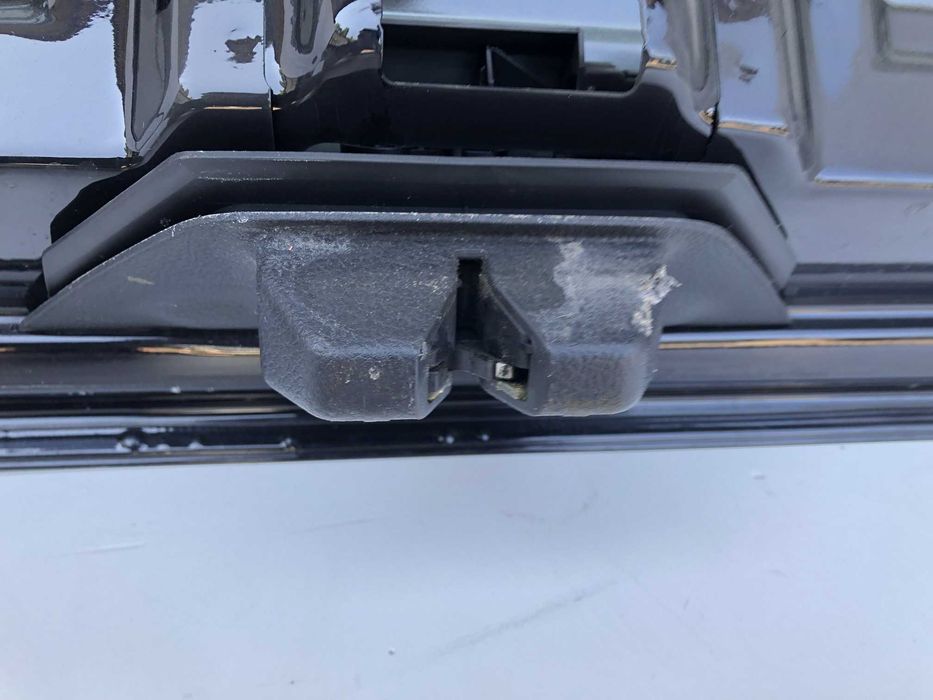 Кришка багажника двері Volkswagen 7P 7P6827159 Фольцваген Туарег НФ Таурег Touareg  NF ляда 2T / C9X  Чорний перламутр багажник
