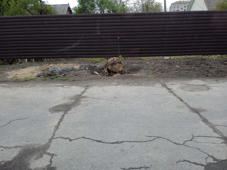 Продажа землі  під комерційну діяльність