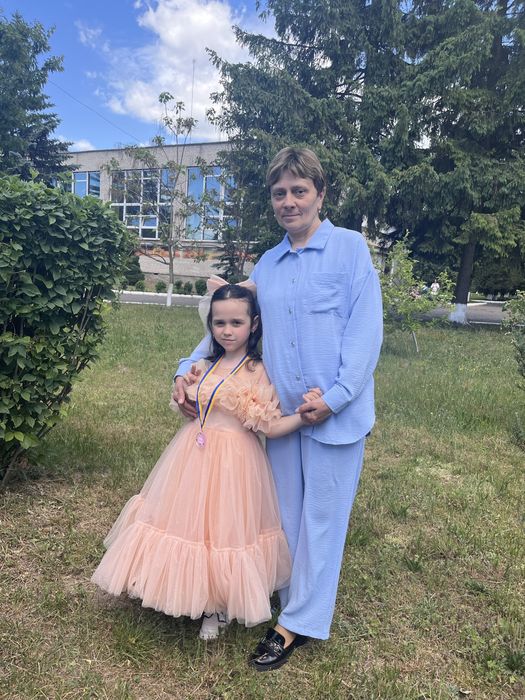 Святкове плаття для дівчинки