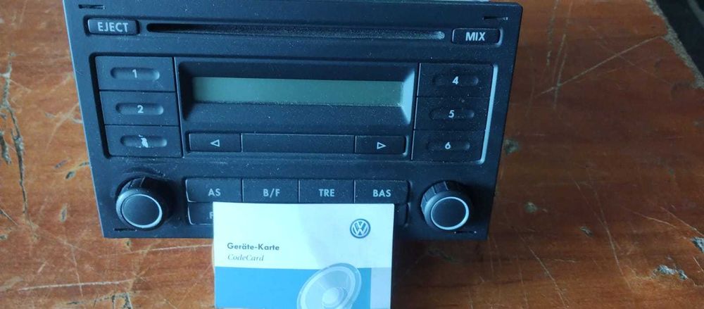 Radio RCD 200 Vw Polo 9n z kodem