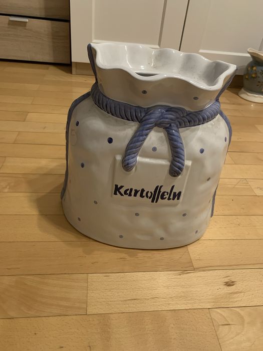 керамический горшок для хранения картофеля