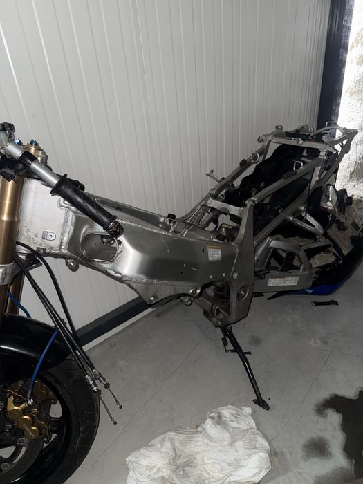 Quadro / Chassis GSXR 1000 K1 / K2 2002