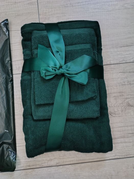 Zestaw 3 ręczników ręczników Royal Green Oriflame