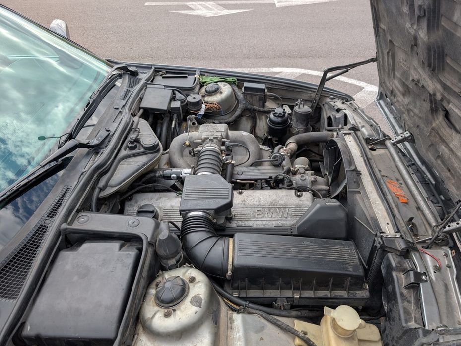 Продам Bmw 535i e34