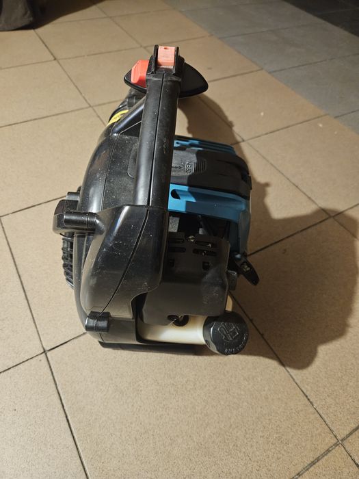 Makita dmuchawa spalinowa do liści i sniegu