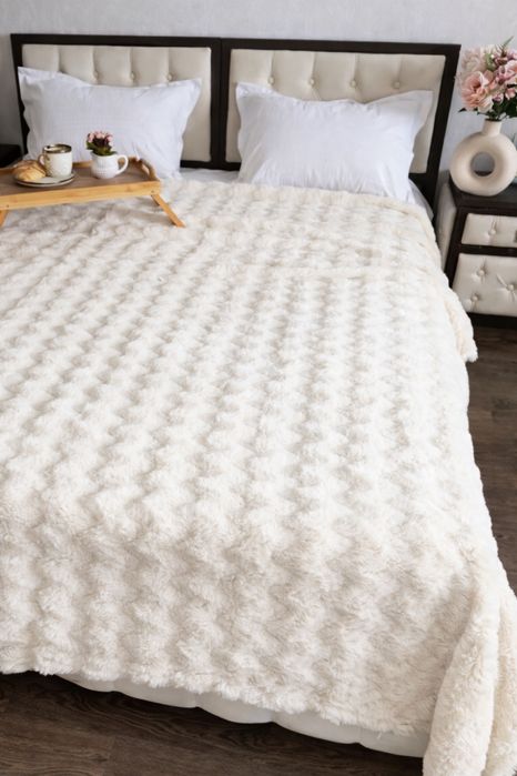 Подарок на 14 лютого! Любов та тепло плюшевий плед Кролик шиншила