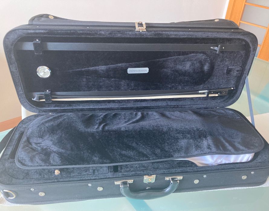 Viola d’arco de 5 cordas