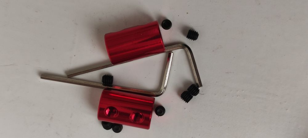 Запчасти для кораблика, винты,моторчики