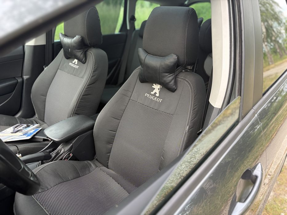 Авто Peugeot 308