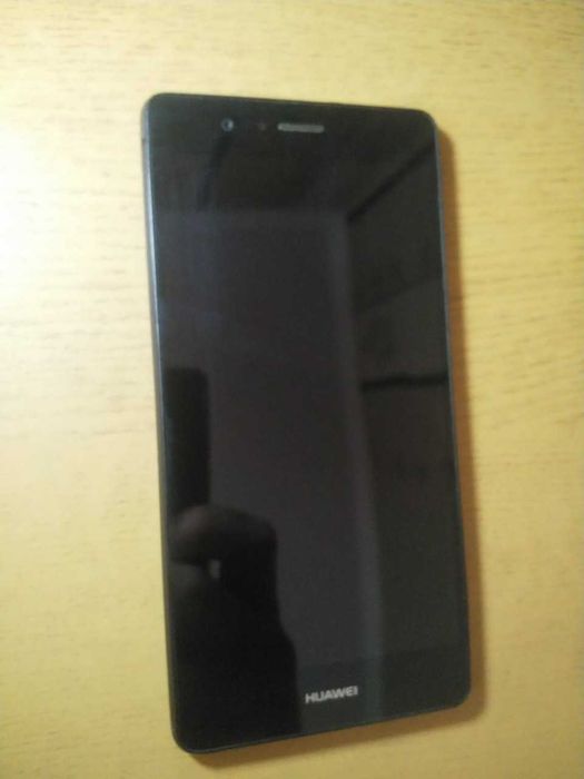 Телефон Huawei P9 lite