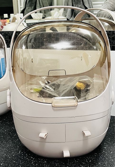 Organizer kuferek na kosmetyki