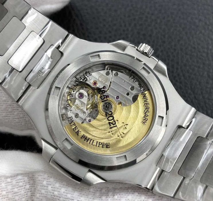 Мужские часы Patek Philippe Nautilus Tiffany