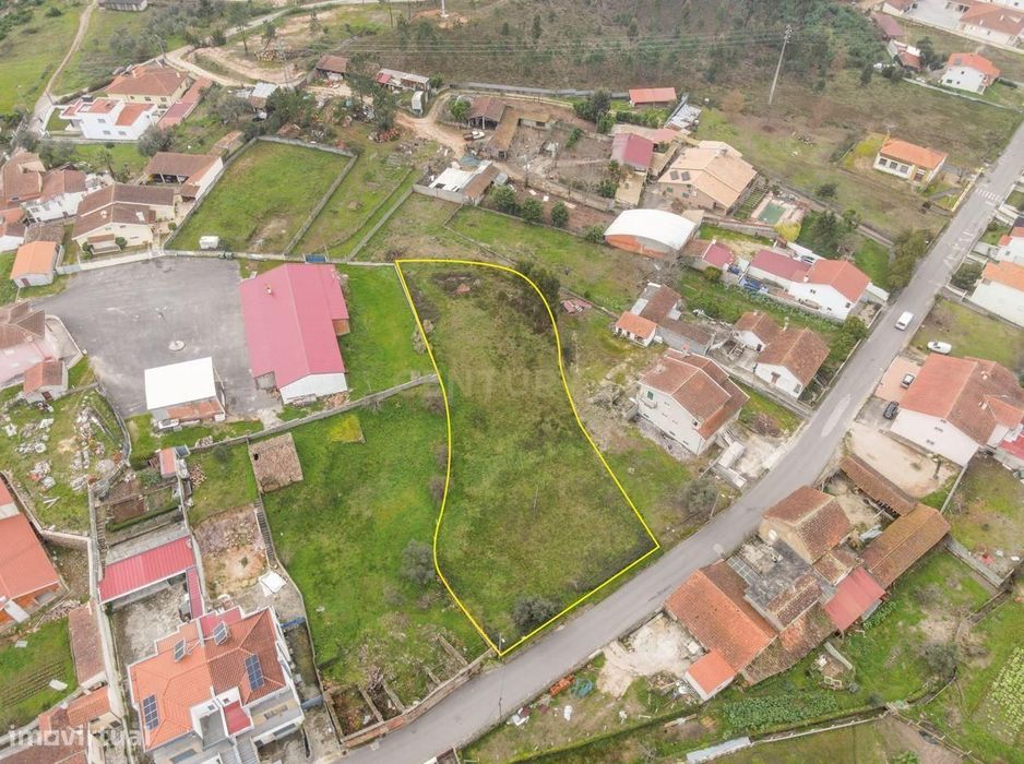 2 Terrenos Urbanos - Pereira-Miranda do Corvo — Miranda do Corvo, Coimbra