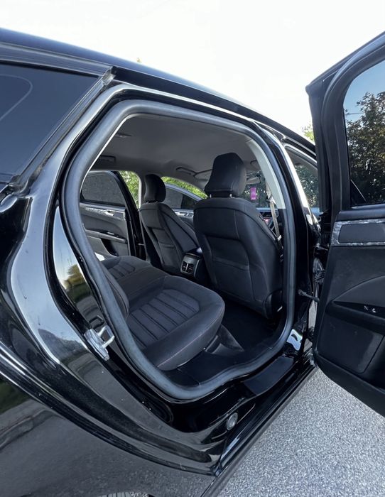 Продам авто Ford Fusion 2017