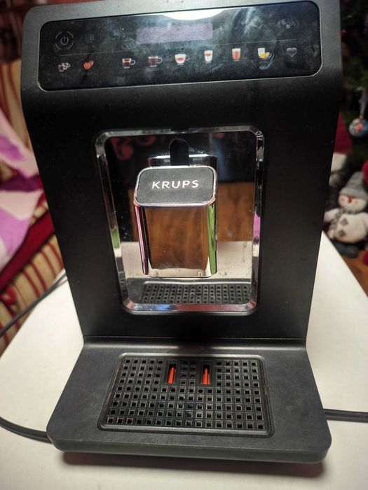 Продається кавомашина Krups EA 089, з капучинатором