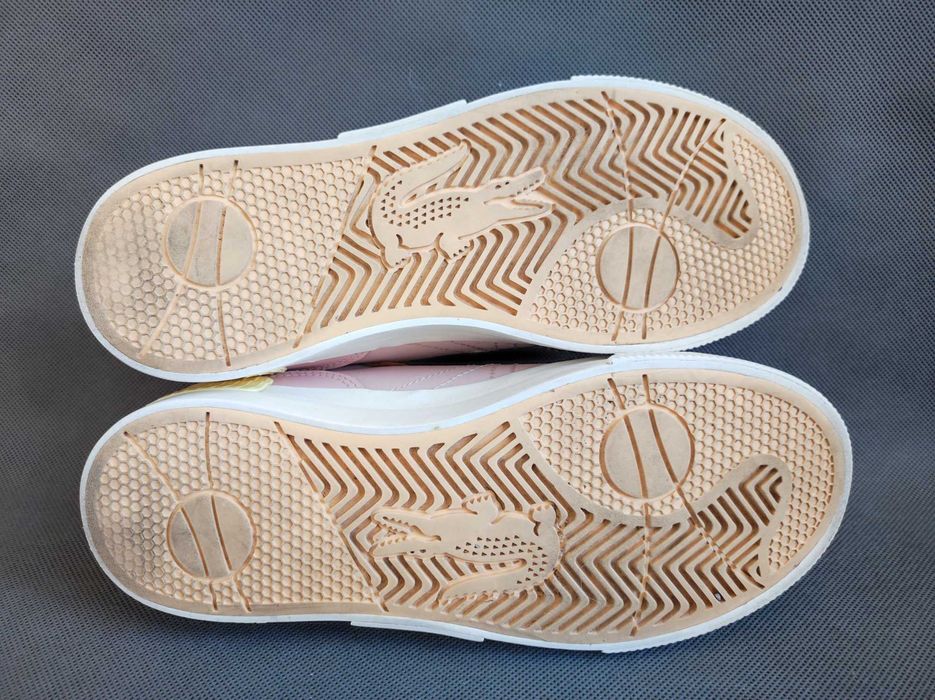 - Lacoste L004 Platform - Sneakersy na platformie r. 40