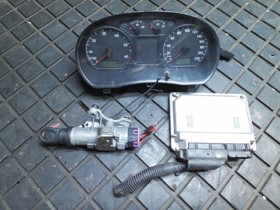 KOMPUTER ZESTAW STARTOWY VW POLO 9N 1.2 6V 03D906032C