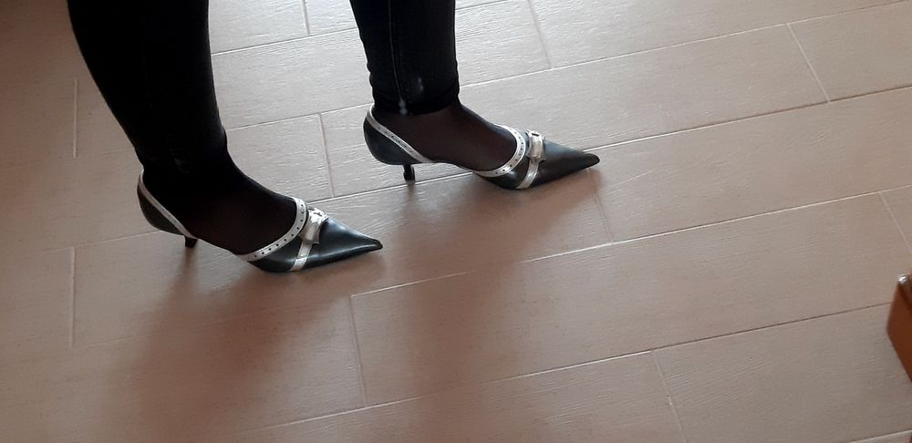 Sapatos com pequeno salto