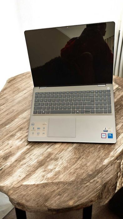 Ультрабук Dell Inspiron 16 5640 16"  Touch/Ultra 7 150U/512Gb/16DDR5