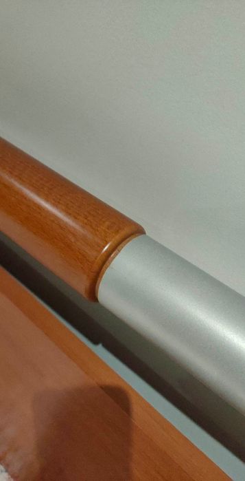 Quarto de casal sem roupeiro