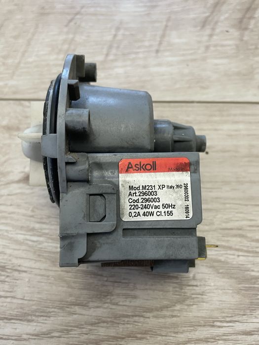 Запчастини до пральної машини Indesit wisl 85