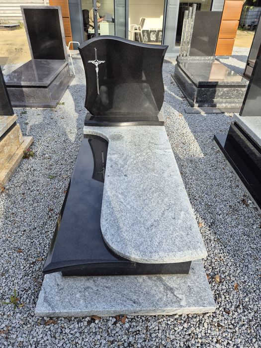 Nagrobki Pomniki OD 3700 ZŁ ! ! ! !  Kamieniarstwo Hormon