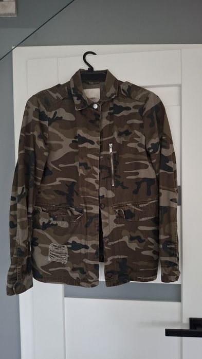 Moro kurtka Pull&Bear