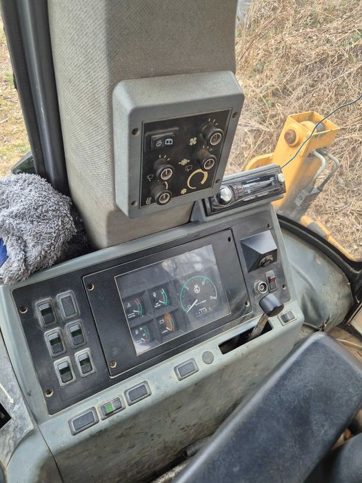 продам екскаватор Case 580ST