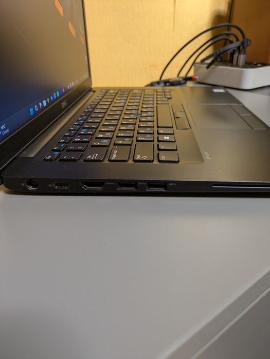 Dell Latitude 7480 14" Full HD IPS/ Core i5-7300U/ 8GB Ram/ 256GB SSD