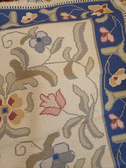 Tapete de Arraiolos para Sala (1.80m x 1.20m)