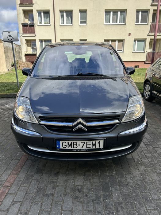 Citroën C8