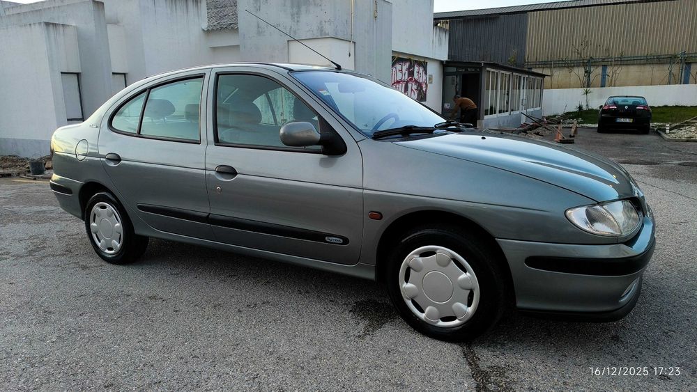 Renault Megane 1.4 Classic 1998 muito bom estado