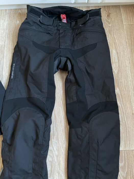 IXS ETON ST-Plus.Топова водонепроникна мотокуртка!Стан нової! L розмір