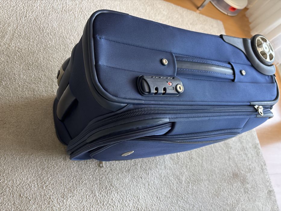 Mala Samsonite – Medida Cabine (49x38x20) – Bom Estado