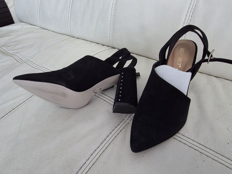 Eleganckie sandały na obcasie