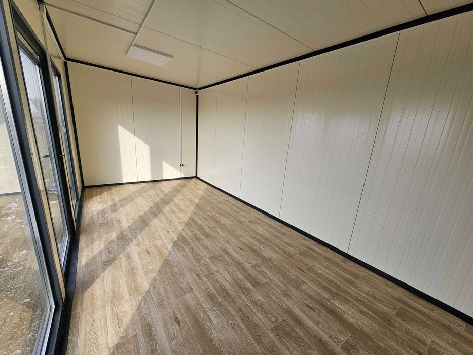 Pawilony Biuro Kontener 6m x 3m ekspozycja