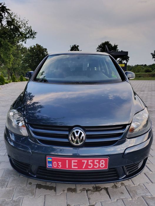 Volkswagen Golf Plus 2009р. автомат  1.4 caxa (90 кВ. 122 л.с.) бензин.