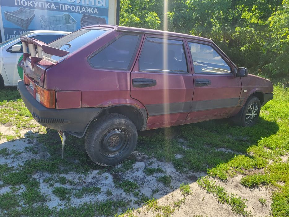 Продам Ваз 2109 инжектор!1.5 об