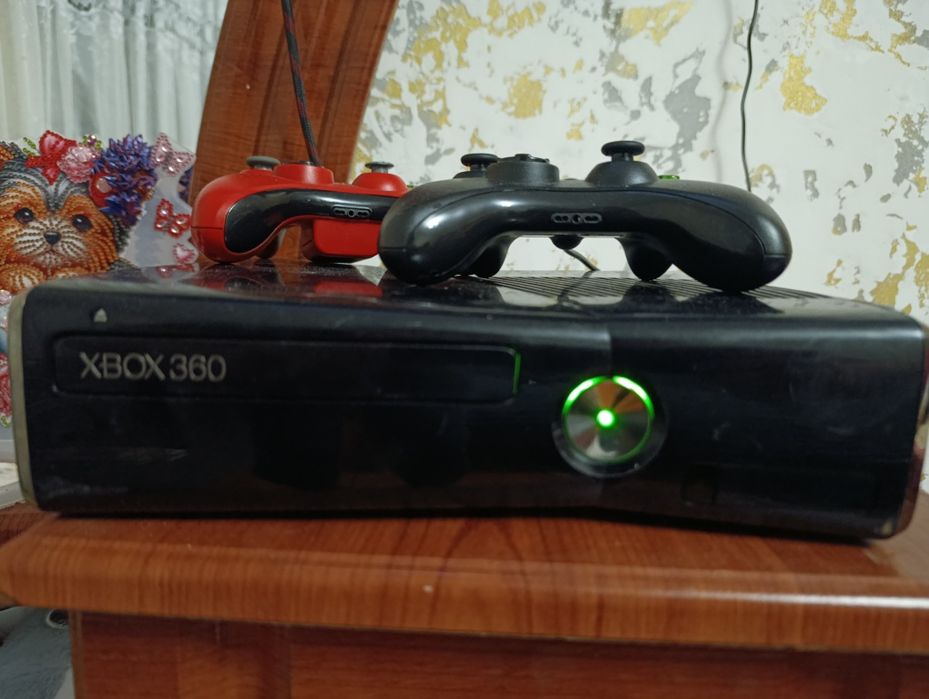 Продам Xbox 360 1 t 190 ігор