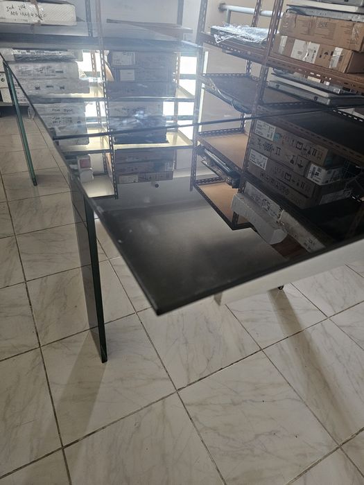 Mesa de jantar usado