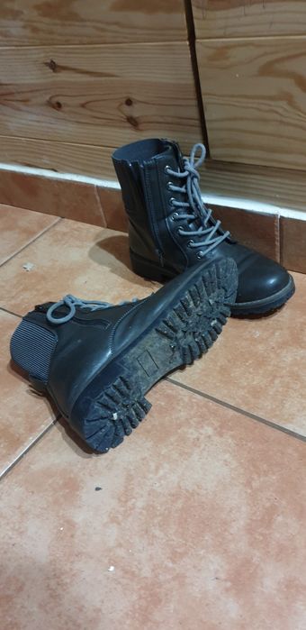 Bota de cano baixo