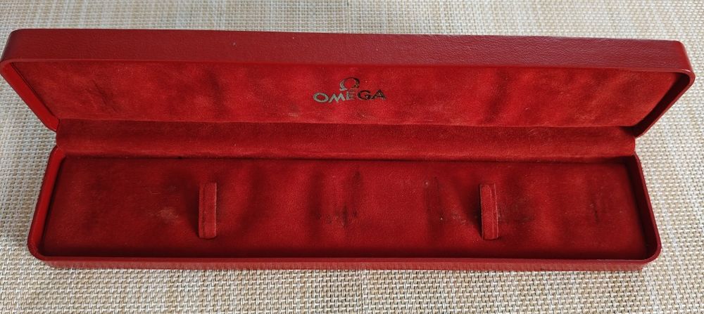 Pudełko box etui Omega