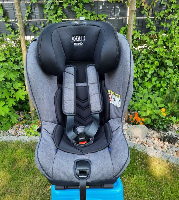 Fotelik samochodowy 2.0 Axkid Minikid 0-25Kg