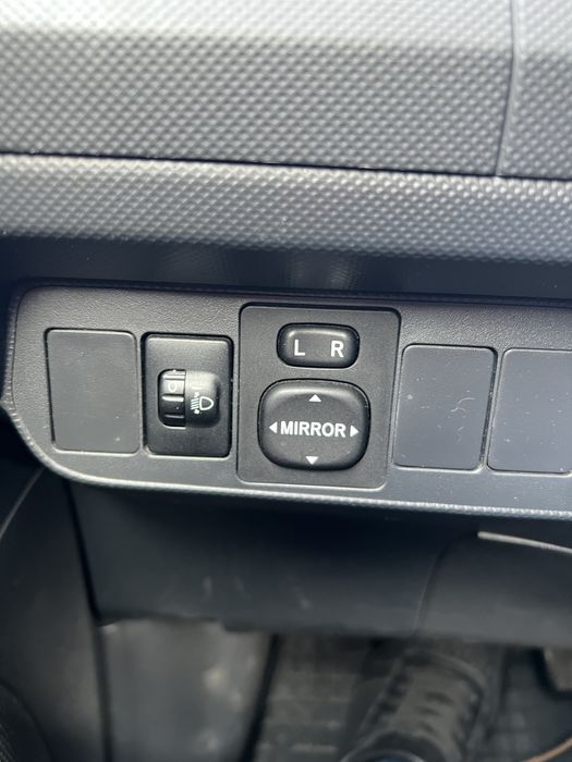 Продам Тойота ауріс