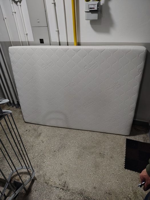 Na sprzedaż materac