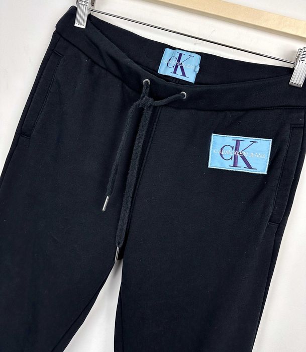 Komplet dresowy Calvin Klein Jeans damski bluza + spodnie r. S