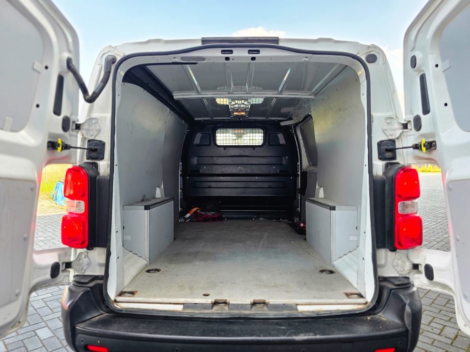 Opel Vivaro long