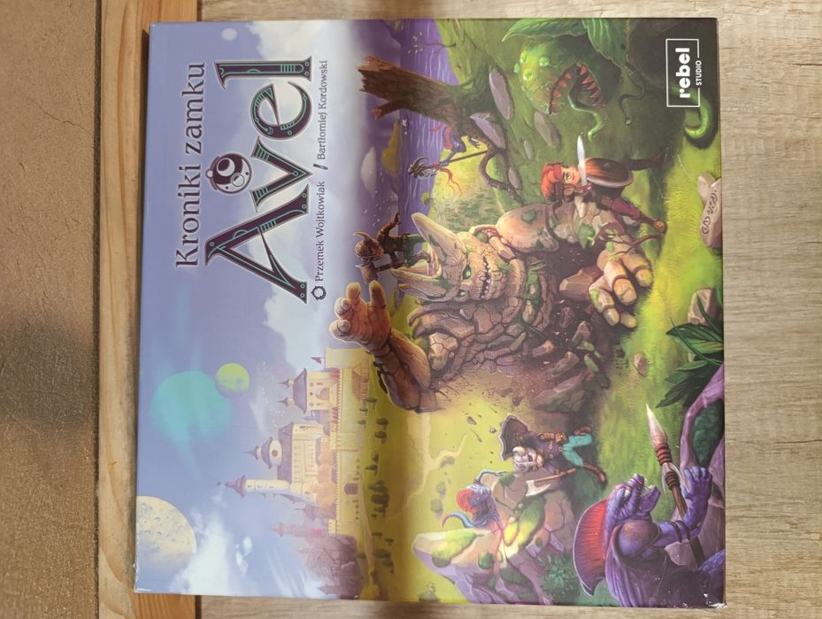 Avel Kroniki Zamku. Nie grana. Elementy w wyprawce.