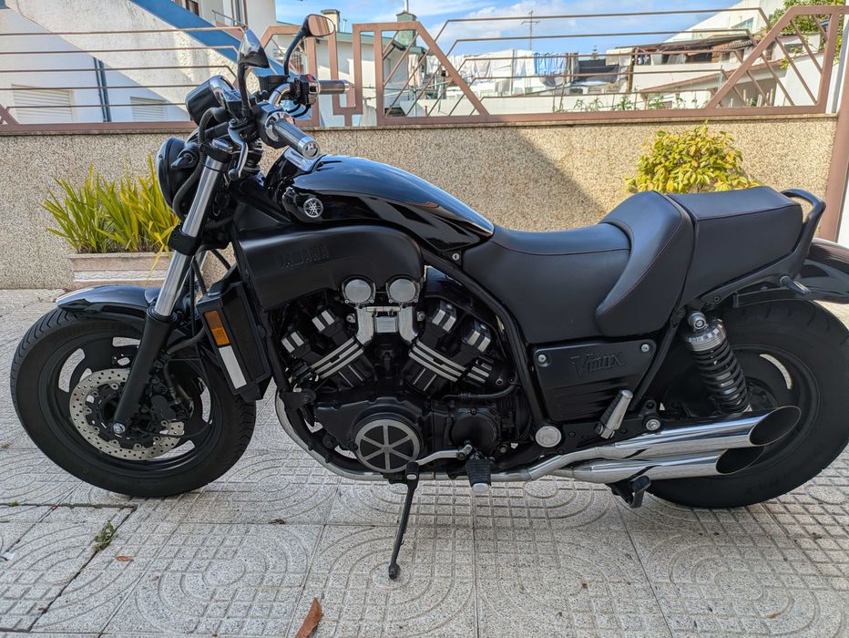 Mota YAMAHA VMAX 1200 Full Power